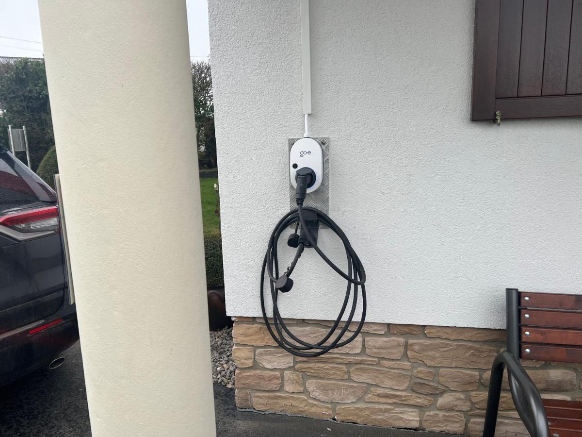 Ferienwohnung Katharina 4 Sterne Laut Dtv Wallbox 11Kw Nideggen Luaran gambar